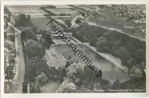 Weimar - Klinke-Luftbild - Schwanenseebad - Stadion - Foto-Ansichtskarte 30er Jahre