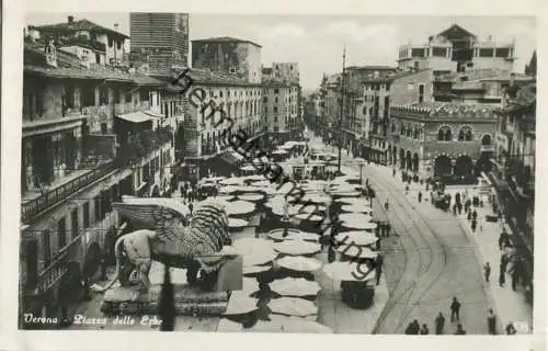 Verona - Piazza delle Erbe - Foto-AK 1933 - Ed. A. Traldi Milano