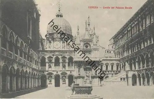 Venezia - Cortile del Palazzo Ducale