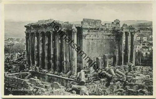 Libanon - Baalbek - Temple de Bacchus (cote ouest et sud) - Wakim Awad Baalbek (Liban)