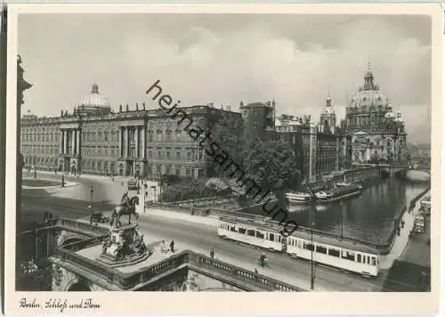 Berlin - Schloss und Dom - Straßenbahn - Foto-Ansichtskarte Großformat