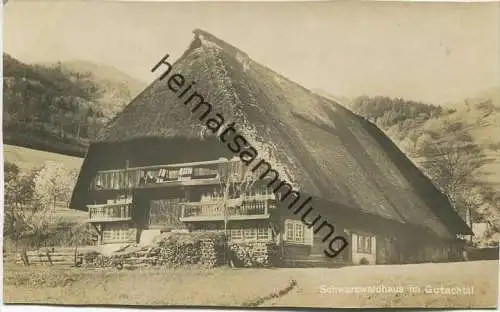 Schwarzwaldhaus im Gutachtal - Foto-AK 20er Jahre