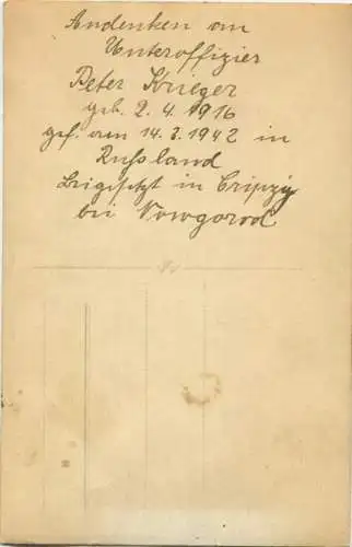 Soldat in Uniform - Unteroffizier Peter Krieger gefallen am 14.3.1942 in Russland - Rückseite beschrieben