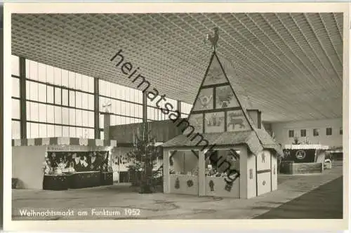 Berlin - Weihnachtsmarkt am Funkturm 1952 - Foto-Ansichtskarte