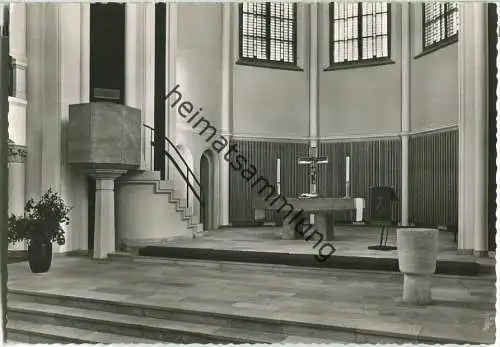 Berlin - Schöneberg - Ev. Zwölf-Apostel Kirche - Altar - Foto-Ansichtskarte