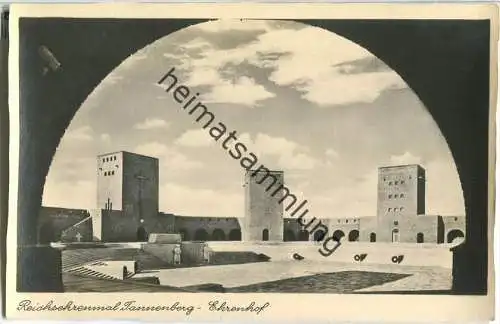 Hohenstein - Olsztynek - Reichsehrenmal Tannenberg - Ehrenhof - Foto-Ansichtskarte - Verlag E. Grüneberger Hohenstein