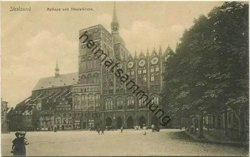 Stralsund - Rathaus und Nikolaikirche - Verlag Wilh. Zemsch Stralsund