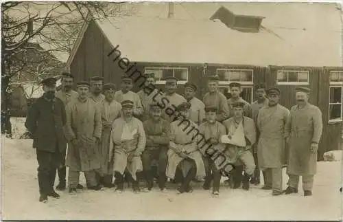 Soldatengruppe - Lazarett in Frankreich - Feldpost gel. 1918