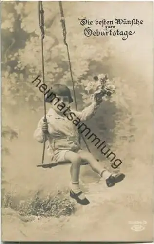 Die besten Wünsche zum Geburtstage - Mädchen auf einer Schaukel