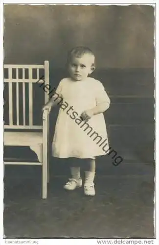 Kleines Kind - Foto-AK ca. 1910