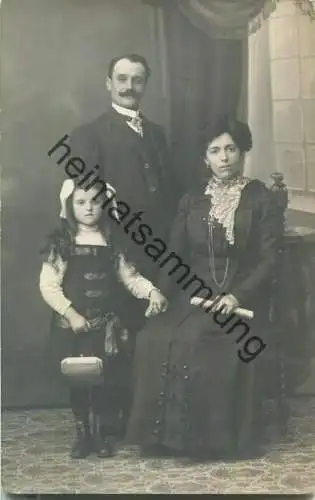 Familienfoto - Foto-Ansichtskarte