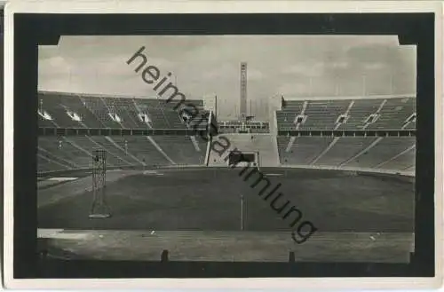 Reichssportfeld - Deutsche Kampfbahn - Blick auf den Glockenturm - 7. Amtliche Olympia-Postkarte