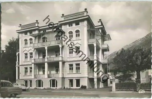 Bad Reichenhall - Kurheim Henckel Besitzer O. Schubert - Foto-Ansichtskarte - Verlag O. Beer Bad Reichenhall