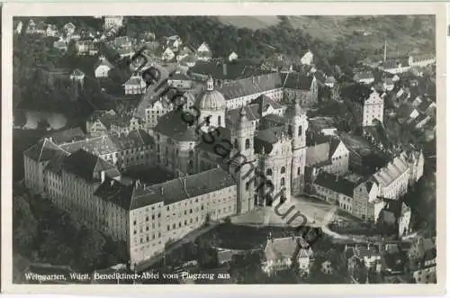 Weingarten - Benediktiner-Abtei vom Flugzeug aus - Foto-Ansichtskarte - Verlag Aubert Ulrich Ravensburg