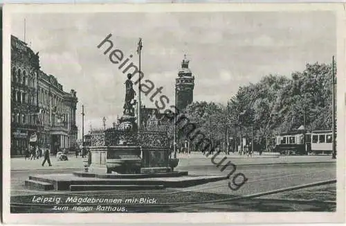 Leipzig - Mägdebrunnen mit Blick zum neuen Rathaus