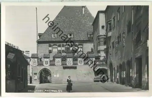 Hall - Rathaus - Foto-Ansichtskarte - Verlag A. Stockhammer Hall