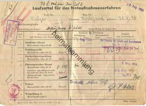 Laufzettel für das Notaufnahmeverfahren für Übersiedler aus der DDR - Abfluglager Marienfelde August 1954