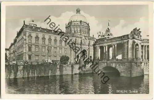 Berlin - Schloss - Foto-Ansichtskarte