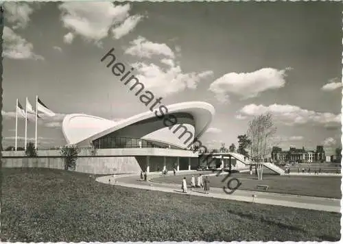 Berlin - Tiergarten - Kongresshalle mit Reichstagsruine - Foto-Ansichtskarte - Hans Andres Verlag Berlin