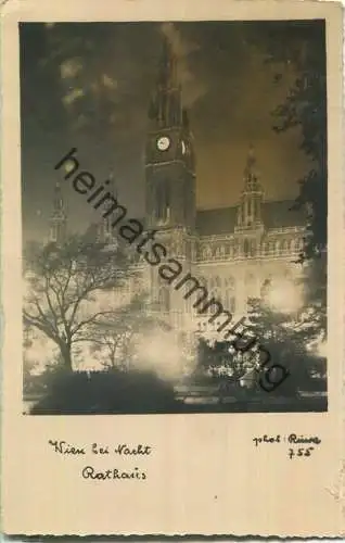 Wien bei Nacht Rathaus - Verlag Ruwa Wien 1934