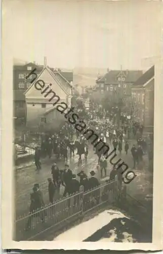 Furtwangen - Fasnacht - Fasnet - Schulstrasse von Waldvogels aus - Foto-Ansichtskarte ohne Verlagsangabe - 1926