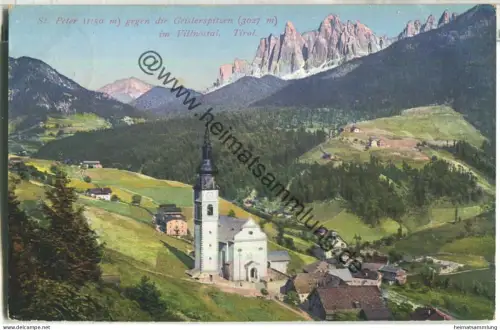 St. Peter gegen die Geislerspitzen im Villnöstal - Eisacktal - Verlag Joh. F. Amonn Bozen