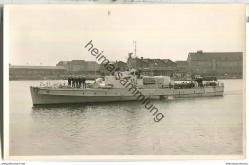 Minensuchboot Deneb M 1064 - Foto-Ansichtskarte