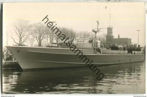 Schnellboot Bussard P 6074 - Foto-Ansichtskarte