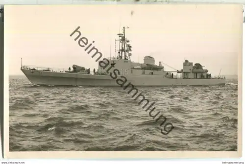 UJagdboot Theseus P 6115 - Foto rückseitig ohne AK-Einteilung