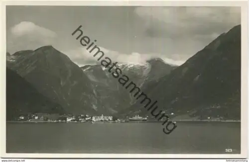 Balholm med Essefjord - Foto-AK