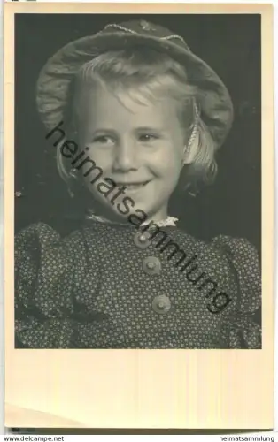 Mädchen - Foto-Ansichtskarte