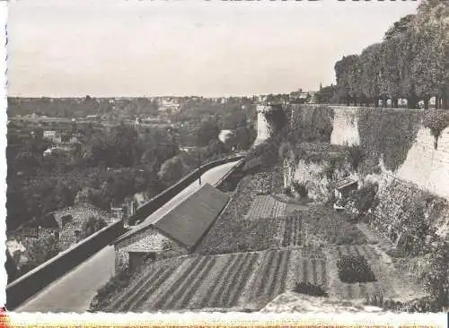 poitiers, vallee du clain et tour a l'oiseau (Nr. 8228)