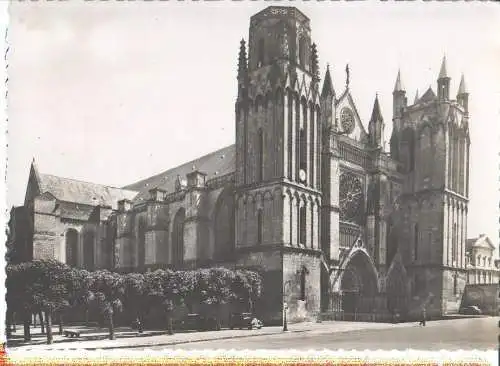 poitiers, la cathedrale (Nr. 8231)