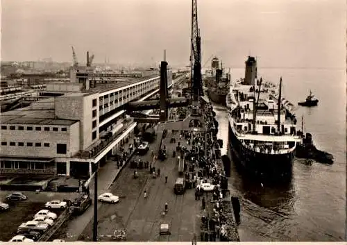 t.s. bremen, flagschiff des norddeutschen lloyd (Nr. 9980)