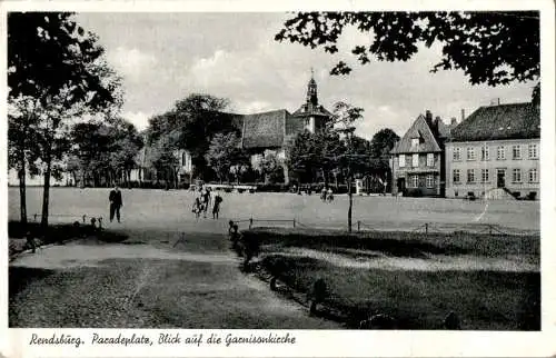 rendsburg, paradeplatz, blick auf die garnisonskirche (Nr. 10277)