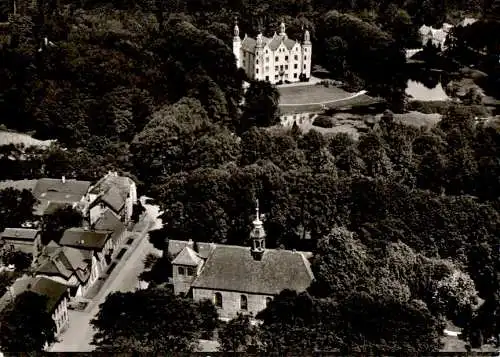 ahrensburg in holstein, schloß und kirche, 1960 (Nr. 10755)