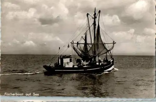 fischerboot auf see, 1963 (Nr. 13456)