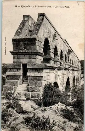 remoulins, le pont du gard, coupe du pont (Nr. 13499)