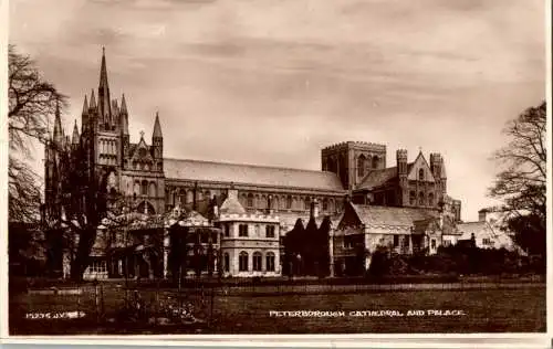 peterborough cathedral and palace (Nr. 14161)