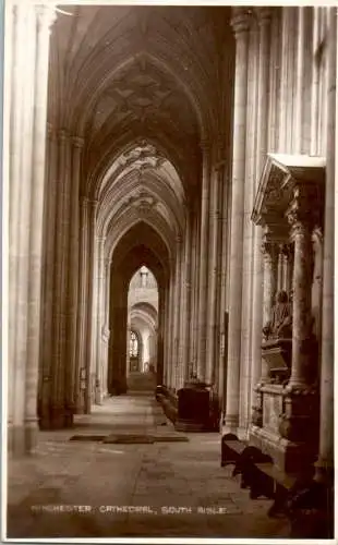 winchester cathedral, south aisle (Nr. 14165)