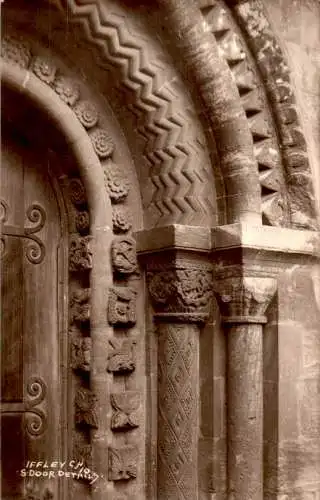 iffley church,  s. door details (Nr. 14187)