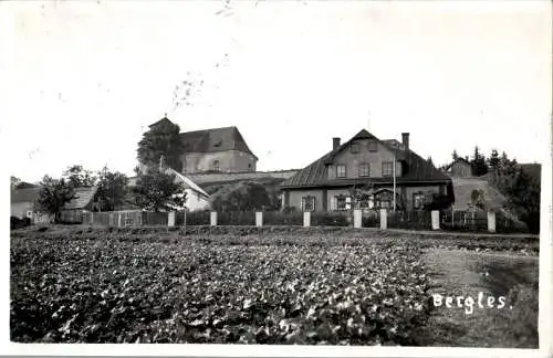 bergles, gebäude mit feld (Nr. 15008)