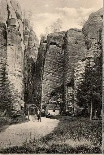 adersbacher felsen - eingang in die felsenstadt (Nr. 15036)