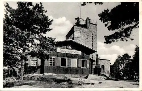 kalmit-hütte mit turm, gemeindewald maikammer (Nr. 15666)