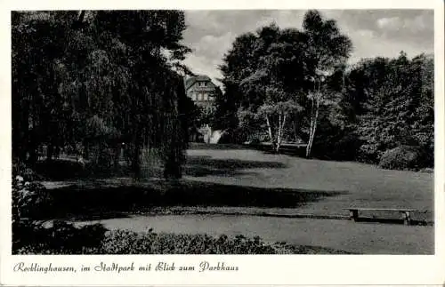 recklinghausen, im stadtpark mit blick zum parkhaus (Nr. 16527)