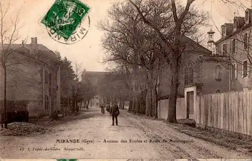 mirande (gers), avenue des ecoles (Nr. 16779)