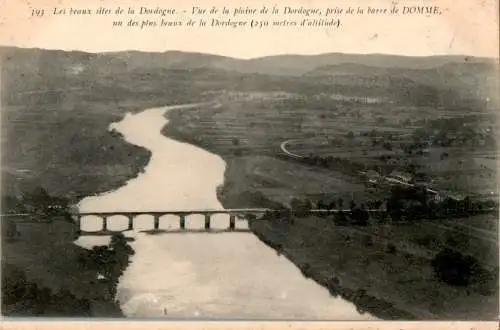 vue de la plaine de la dordogne, barre de domme (Nr. 16846)