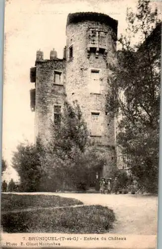 bruniquel, entree du chateau (Nr. 16891)