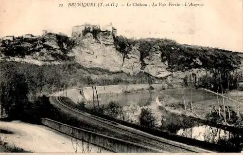 bruniquel, la voie ferree (Nr. 16892)