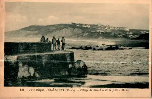 pays basque, guethary, village de bidart (Nr. 17083)